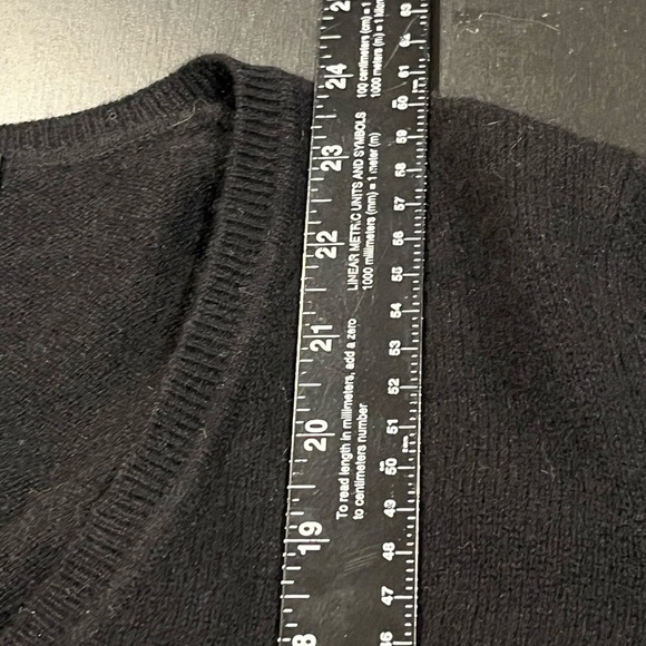 Cashmere Charter Club Luxury Black V Neck Pullover Sweater Womens size Medium - Picture 8 of 11